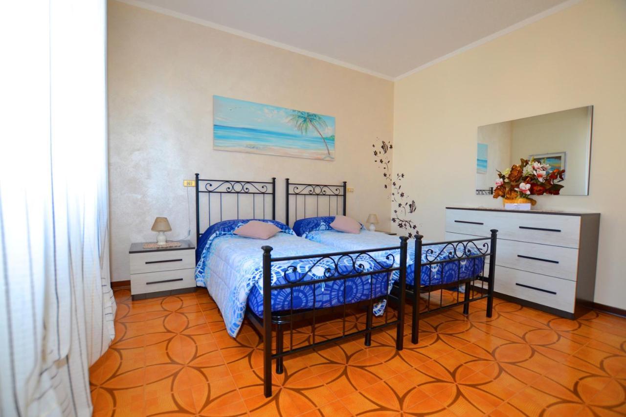 Vila Casa Patty Sirmione Exteriér fotografie