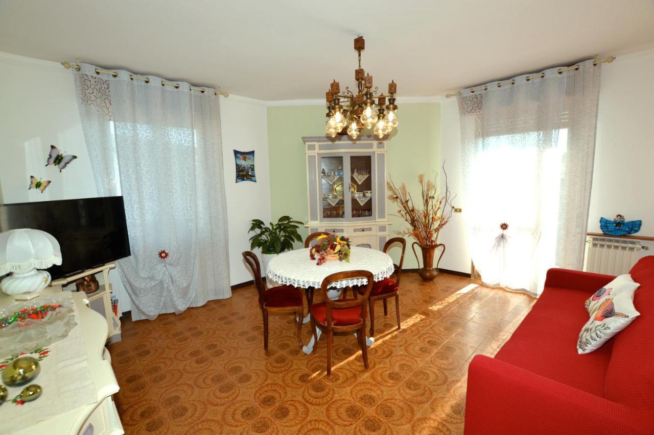 Vila Casa Patty Sirmione Exteriér fotografie