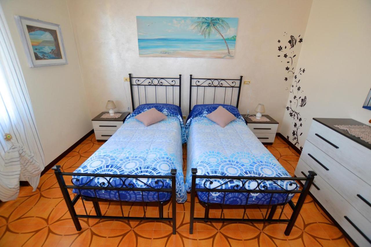Vila Casa Patty Sirmione Exteriér fotografie